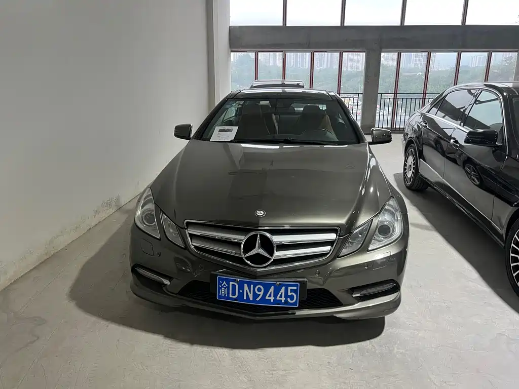 Mercedes-Benz E-Class (Import) — миниатюра 2
