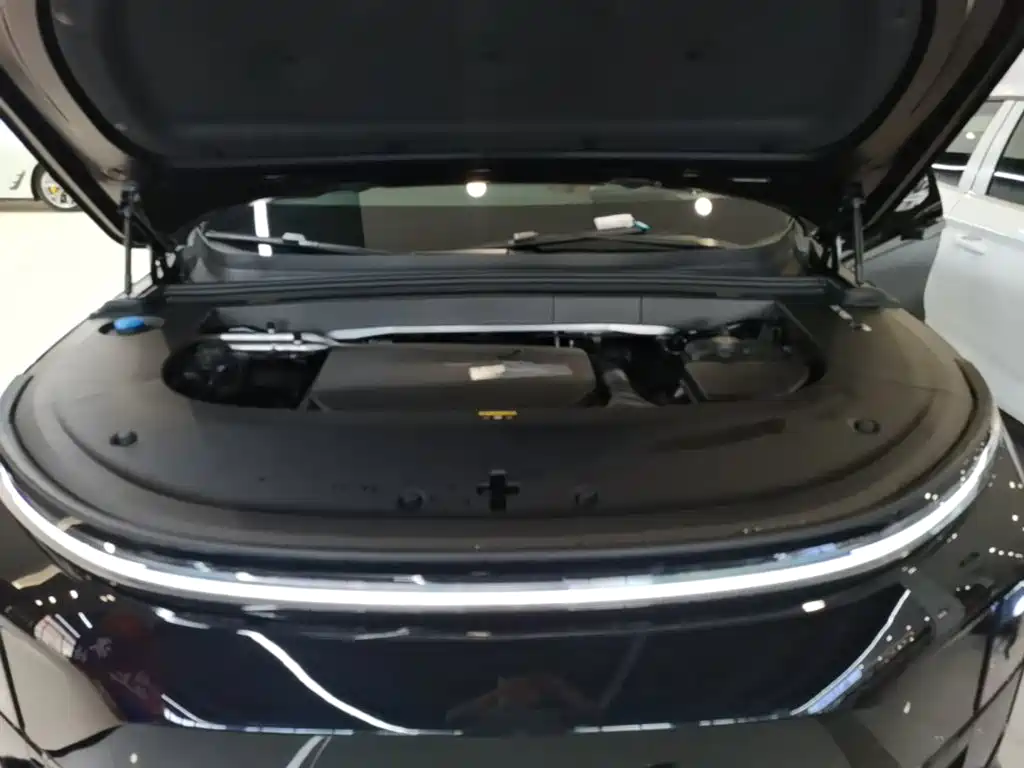Li Auto Li L6 — миниатюра 20