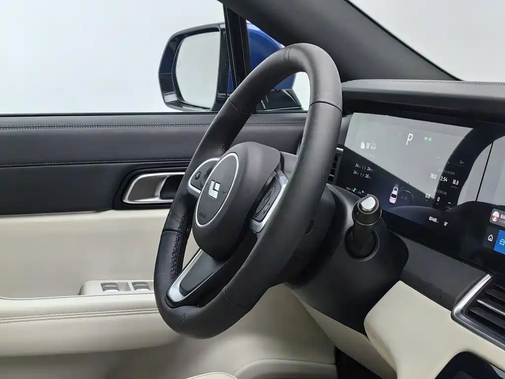 Li Auto Li ONE — миниатюра 22