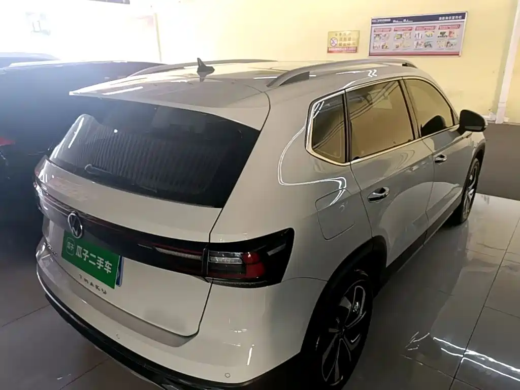Volkswagen Tharu — миниатюра 7