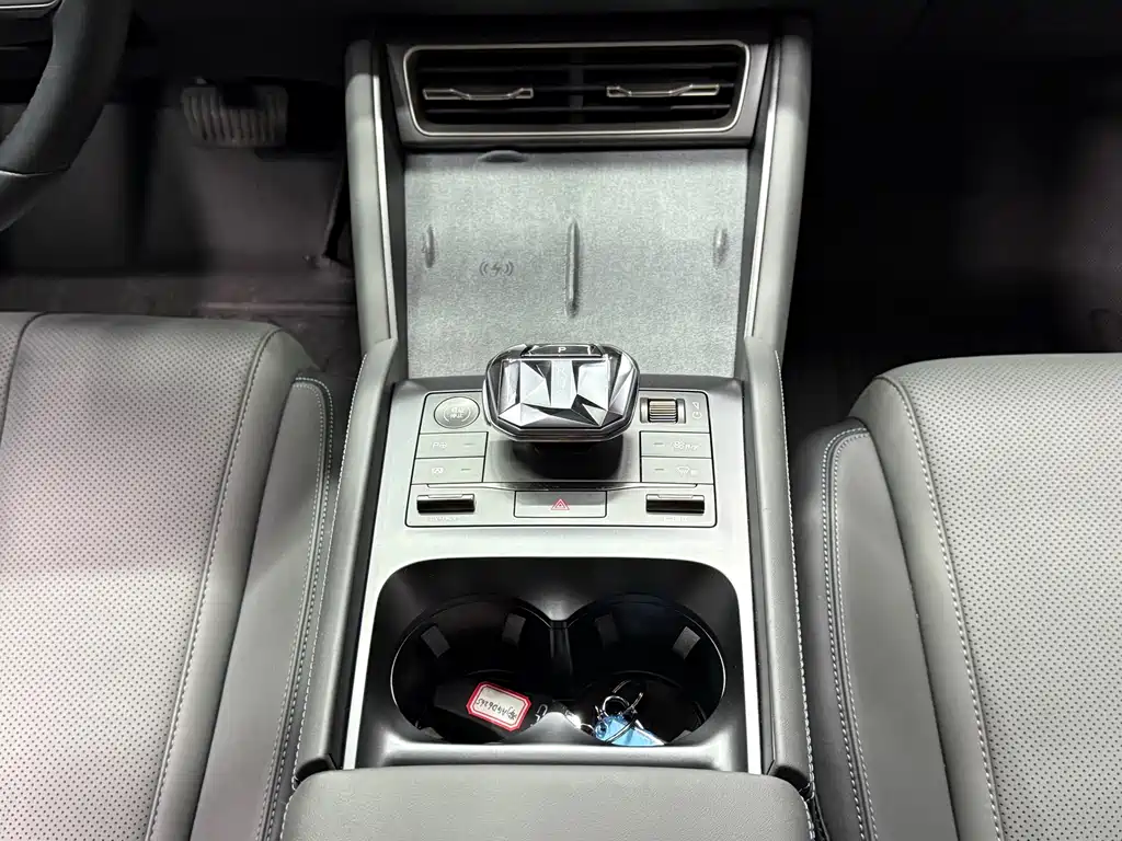 BYD Qin L — миниатюра 17