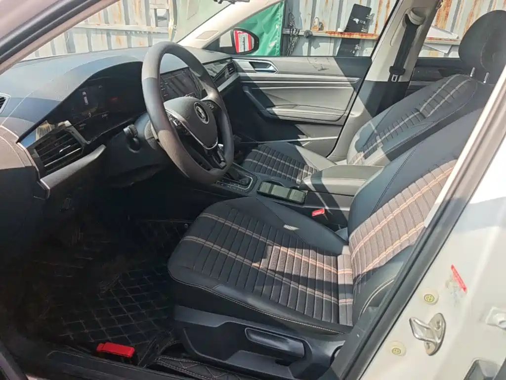 Volkswagen Lavida — миниатюра 15