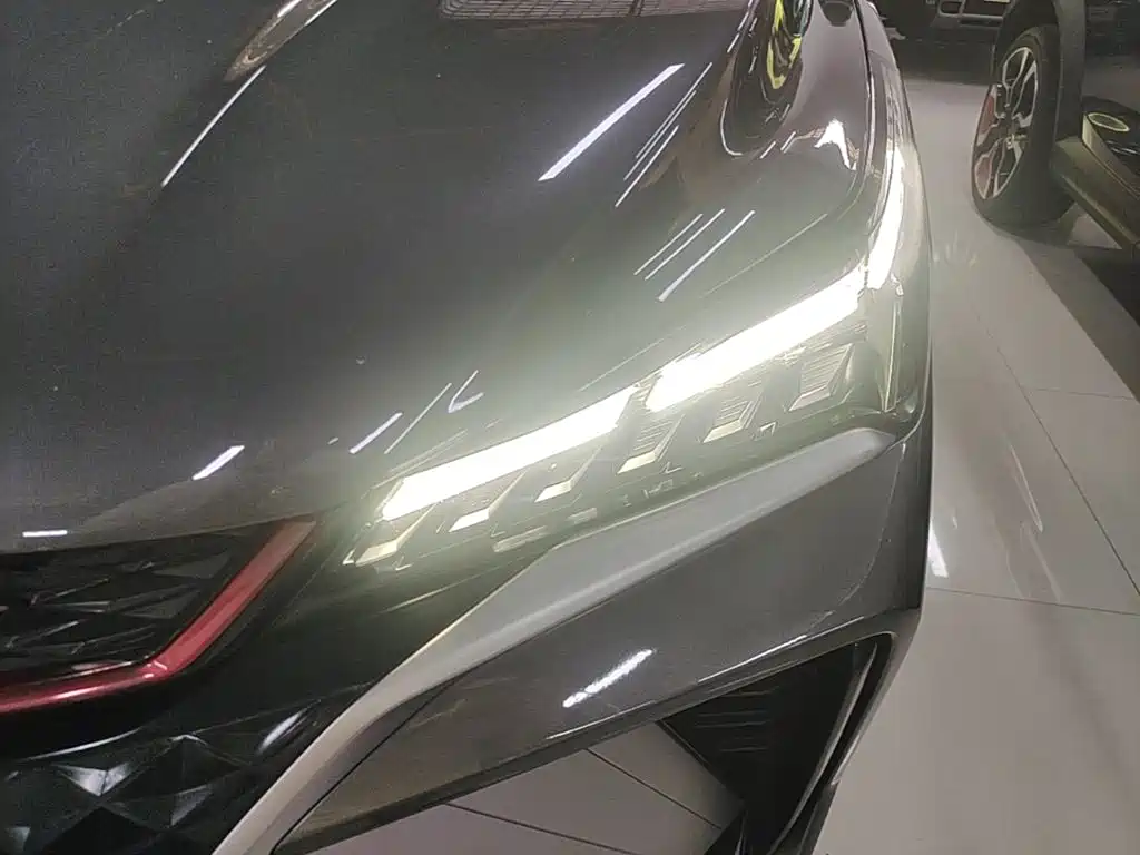 Geely Binyue — миниатюра 24