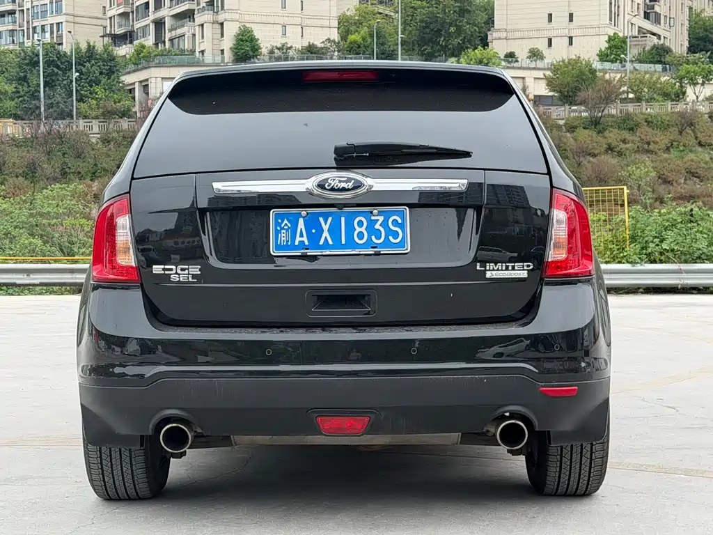Ford Edge (Import) — миниатюра 10
