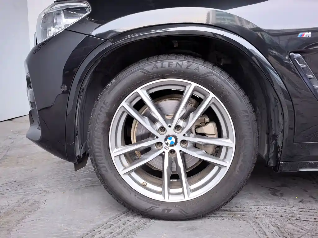 BMW X3 — миниатюра 5