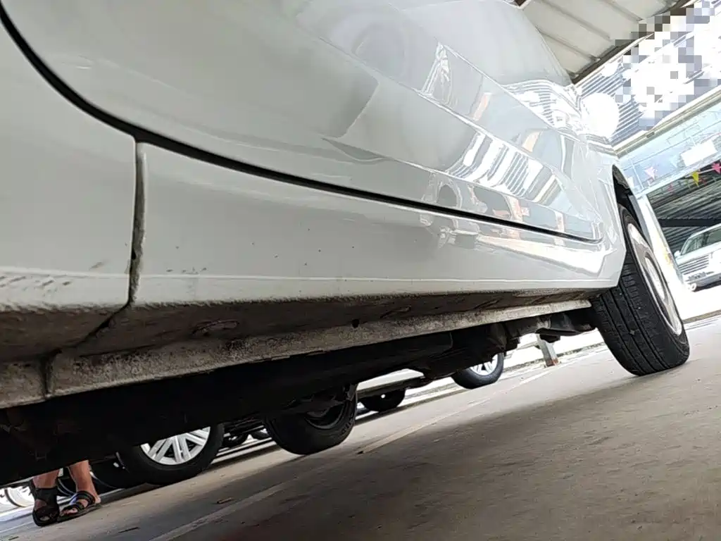 Wuling MINIEV — миниатюра 22