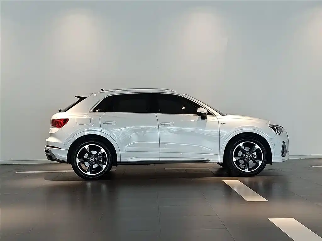 Audi Q3 — миниатюра 3