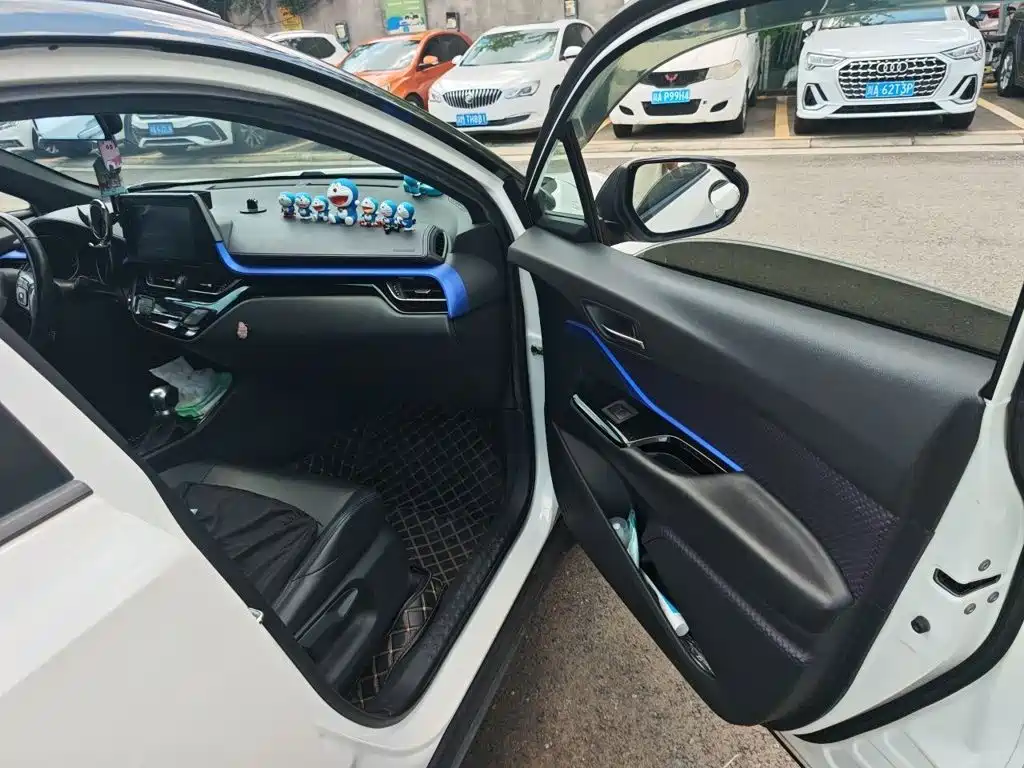 Toyota IZOA — миниатюра 18