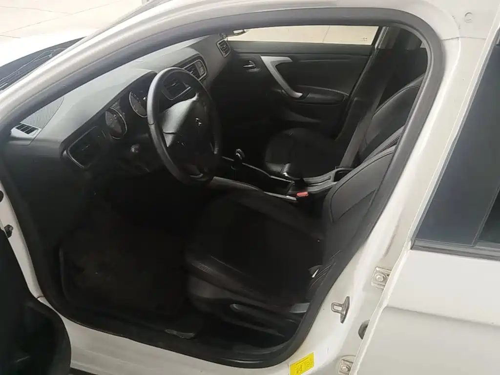 Citroen C3-XR — миниатюра 20