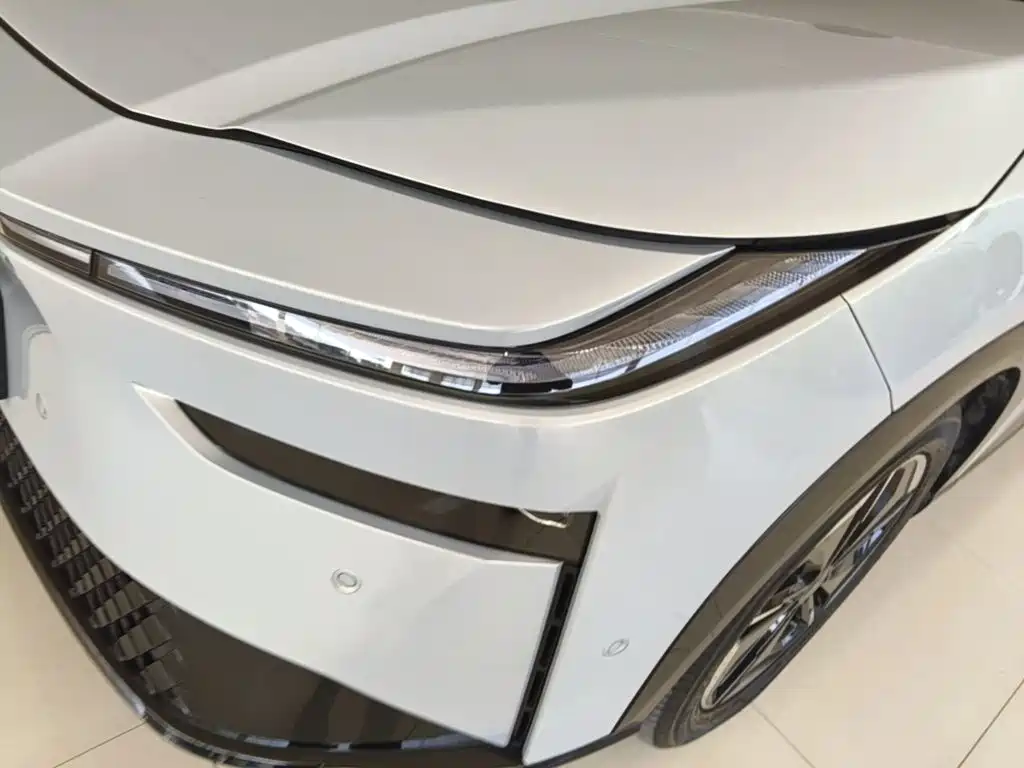 Toyota bZ3X — миниатюра 24