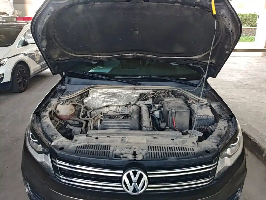 Volkswagen Tiguan — миниатюра 20