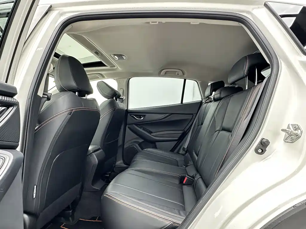 Subaru XV — миниатюра 5