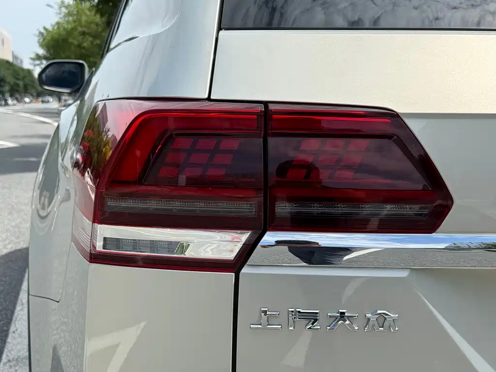Volkswagen Teramont — миниатюра 11