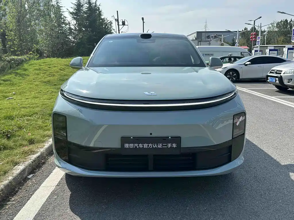 Li Auto Li L6 — миниатюра 2