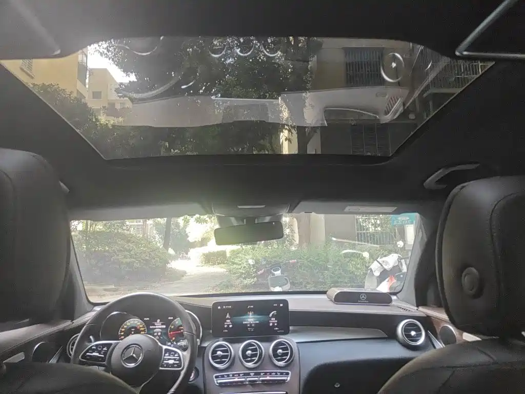 Mercedes-Benz GLC — миниатюра 14