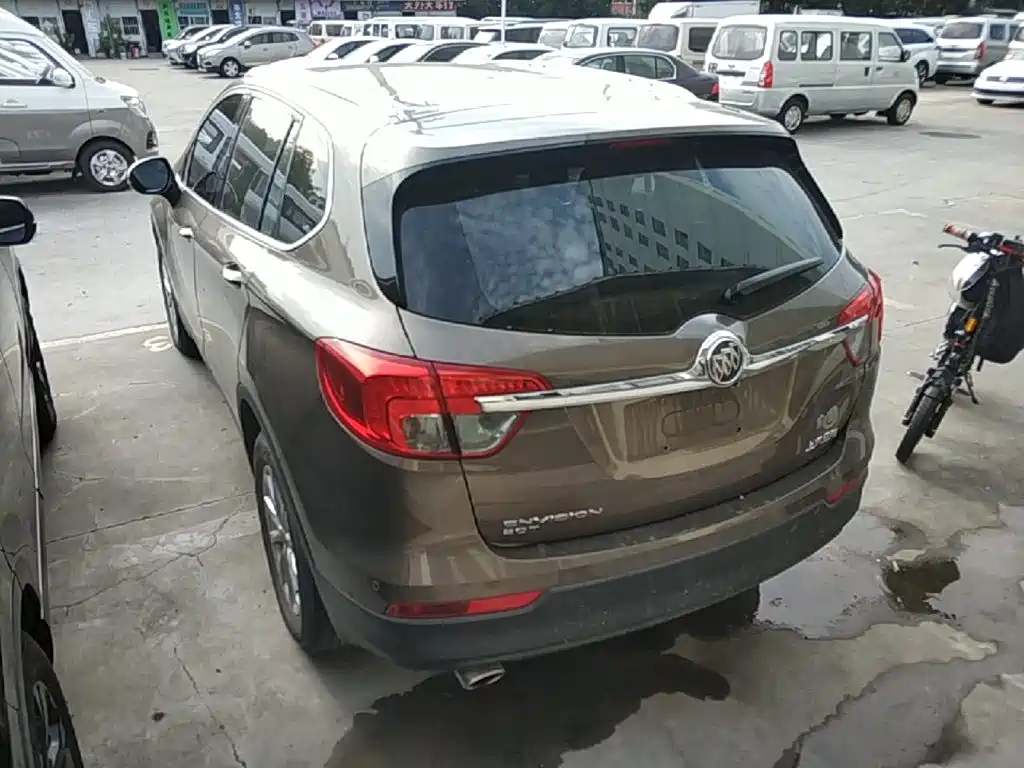 Buick Envision Plus — миниатюра 5
