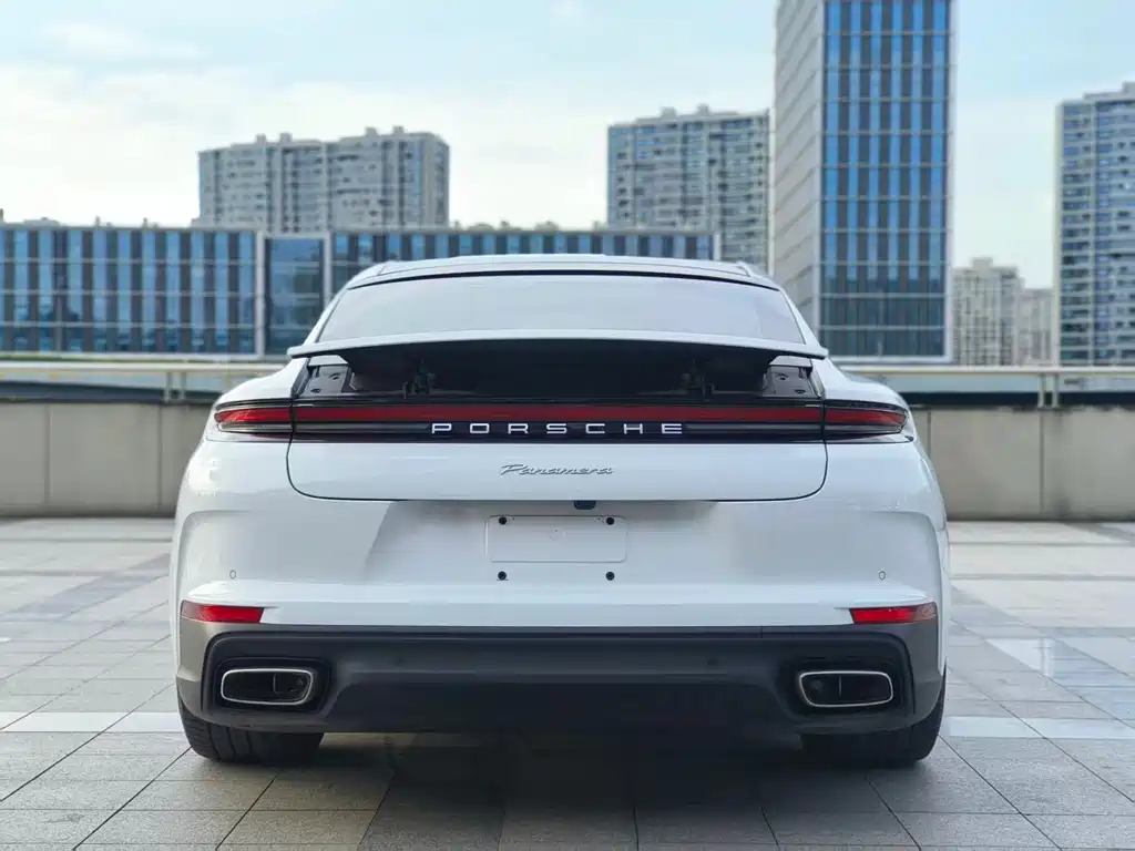 Porsche Panamera — миниатюра 7