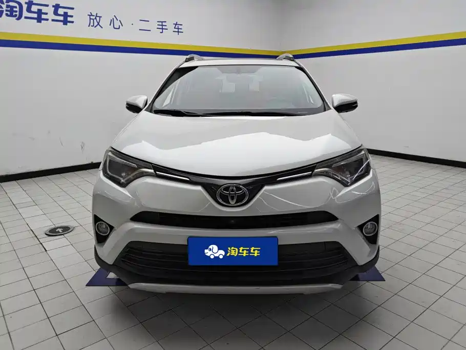 Toyota RAV4 — миниатюра 2