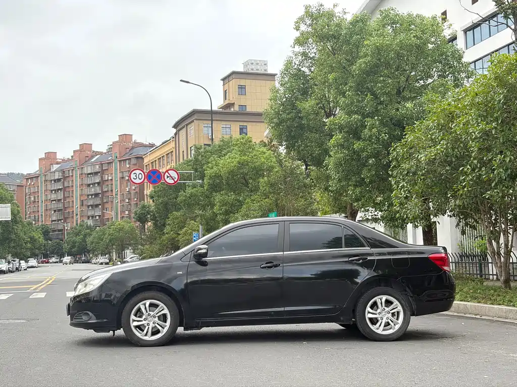 BYD Surui — миниатюра 5