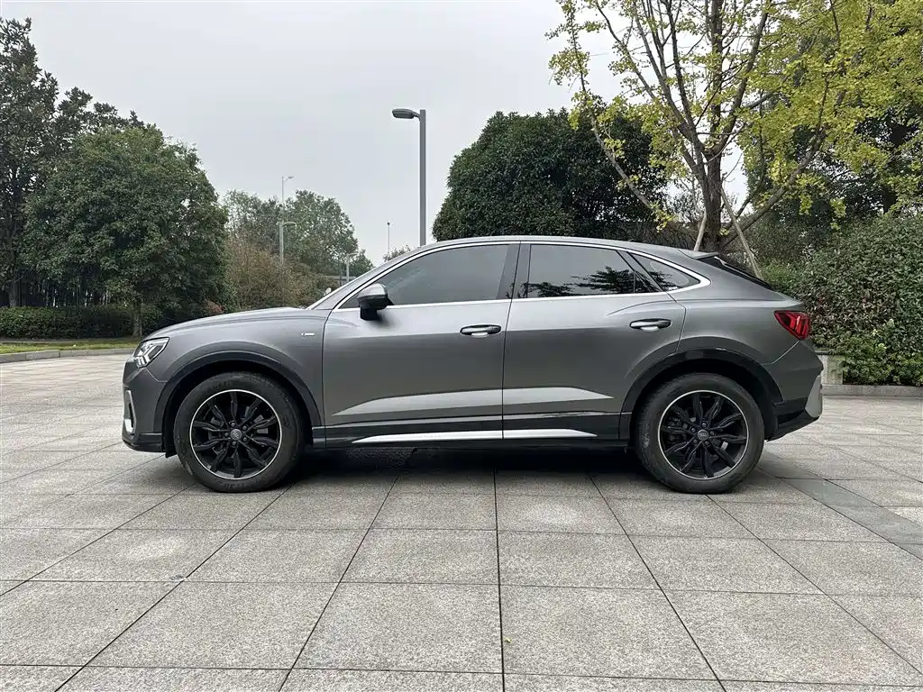 Audi Q3 Sportback — миниатюра 12