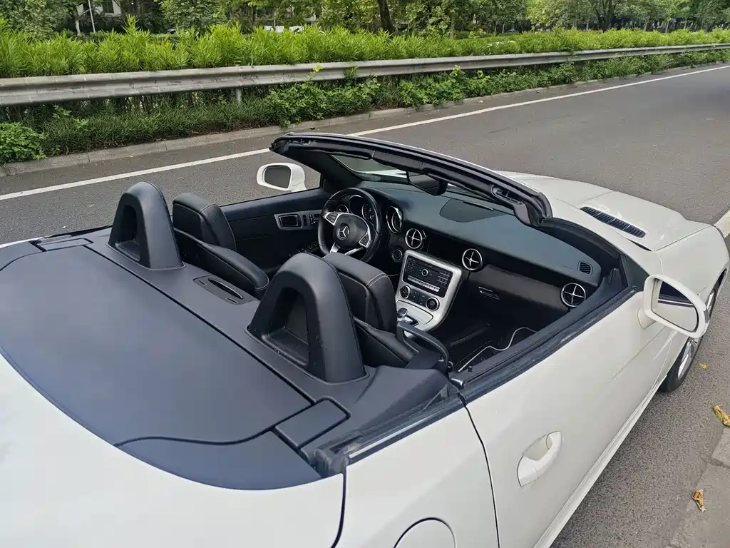 Mercedes-Benz SLC — миниатюра 19