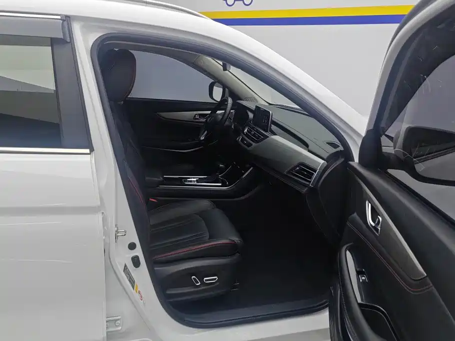 Changan CS75 — миниатюра 8