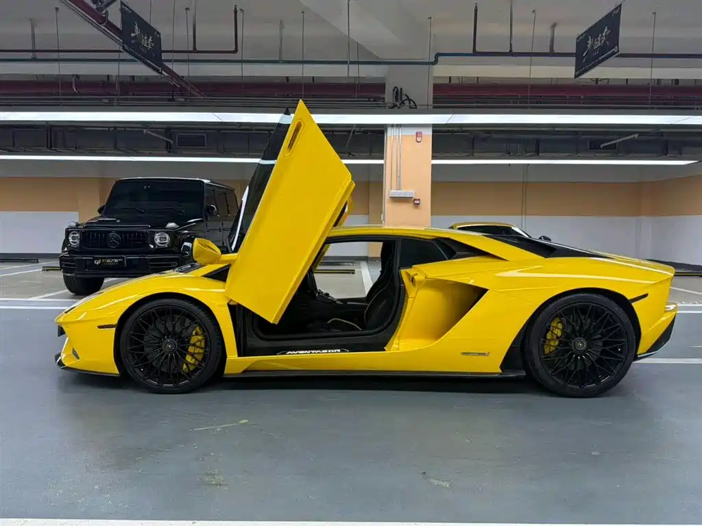 Lamborghini Aventador 2017 Aventador S