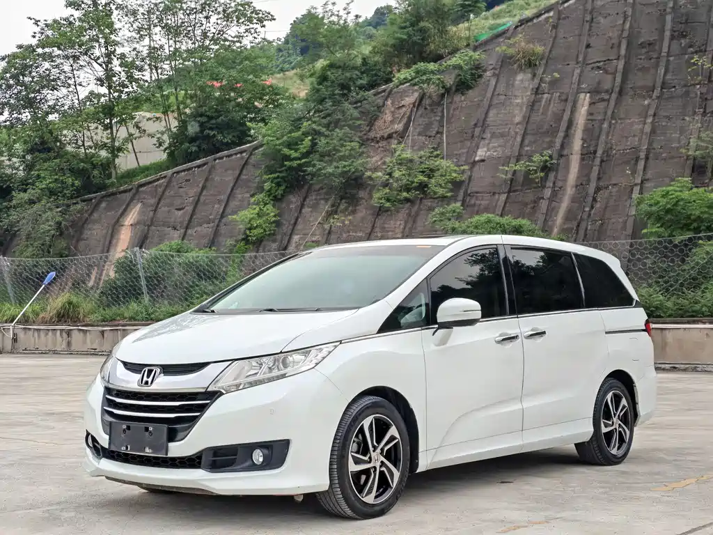 Honda Odyssey 2017 2.4L Luxury
