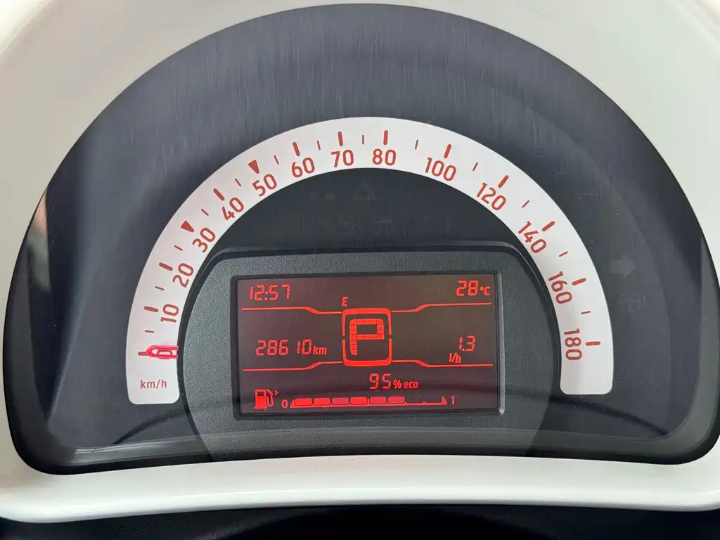 smart Smart Fortwo — миниатюра 21