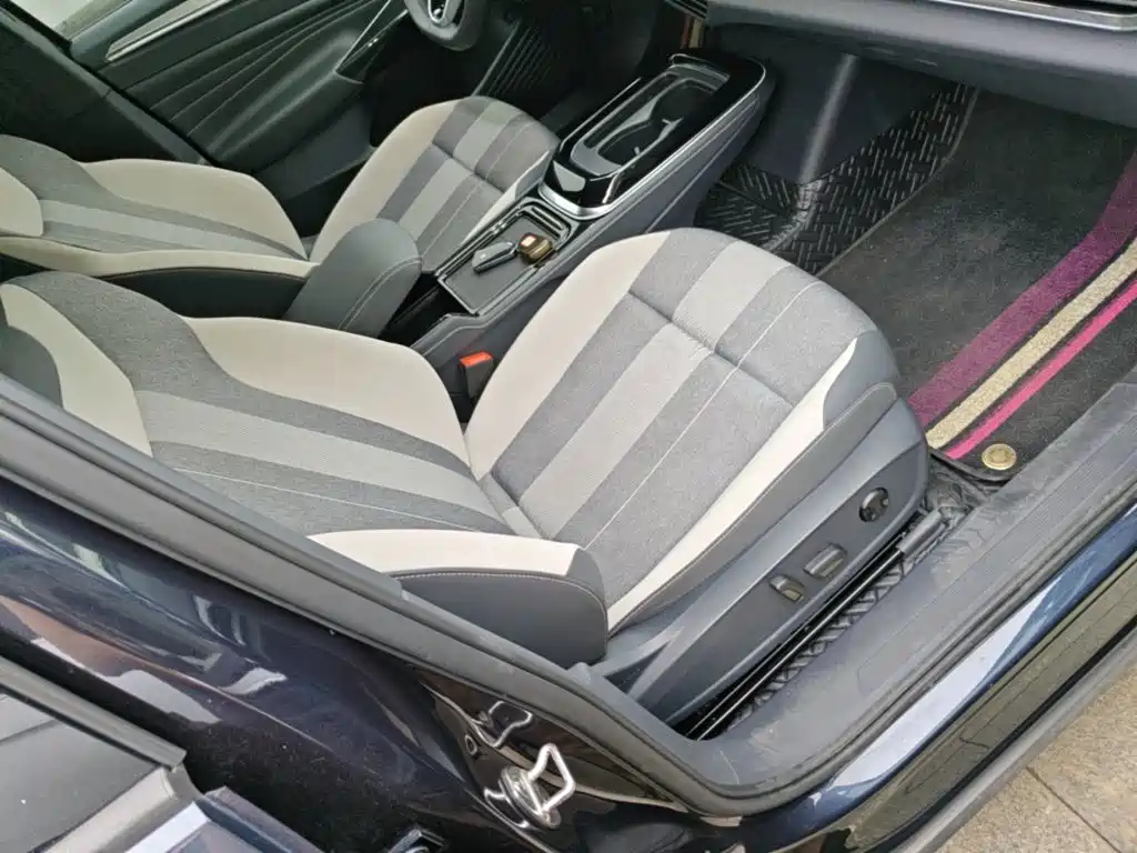 Volkswagen ID.4 Crozz — миниатюра 25
