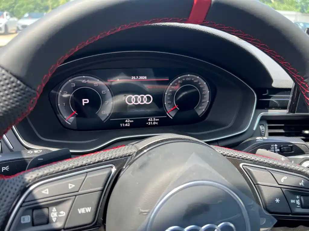 Audi A4L — миниатюра 7