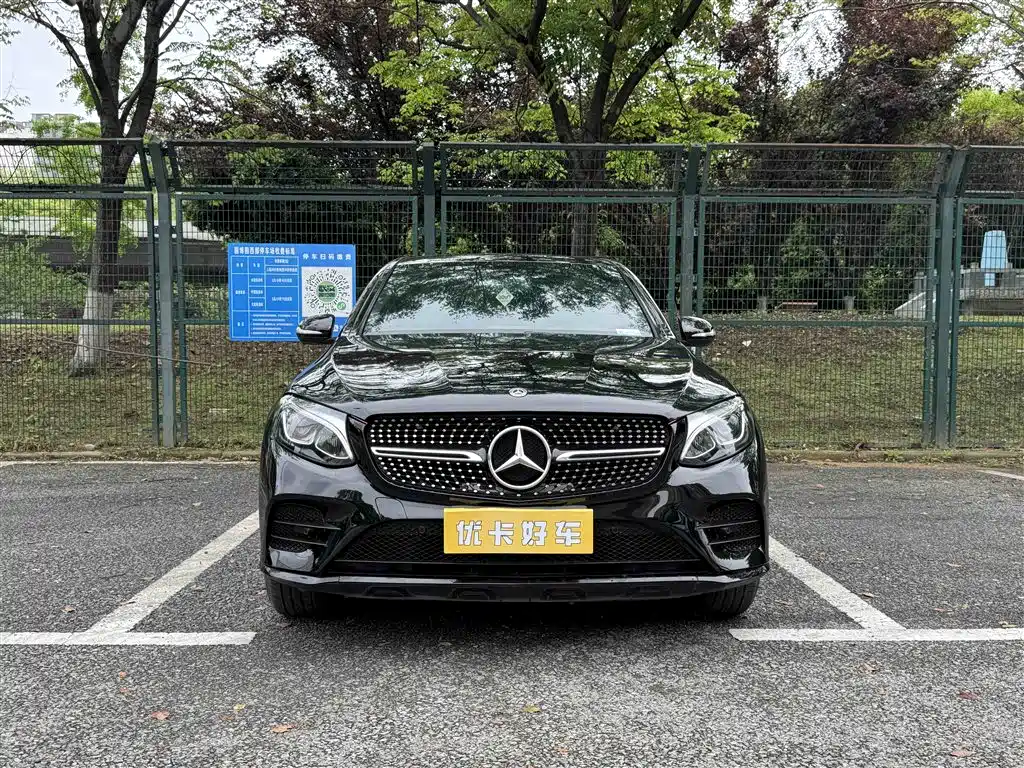 Mercedes-Benz GLC 2018 GLC 200 4MATIC SUV