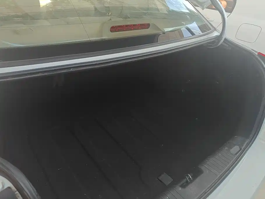 Buick Excelle — миниатюра 4