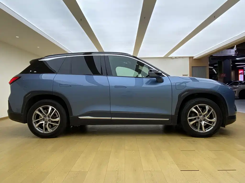 NIO ES6 — миниатюра 28