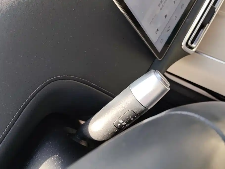 Li Auto Li L9 — миниатюра 16