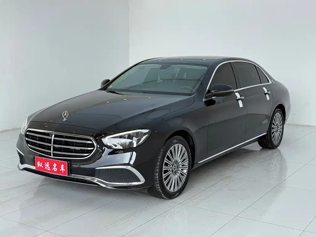 Mercedes-Benz E-Class 2022