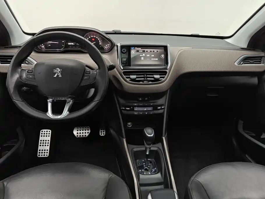Peugeot 2008 — миниатюра 12
