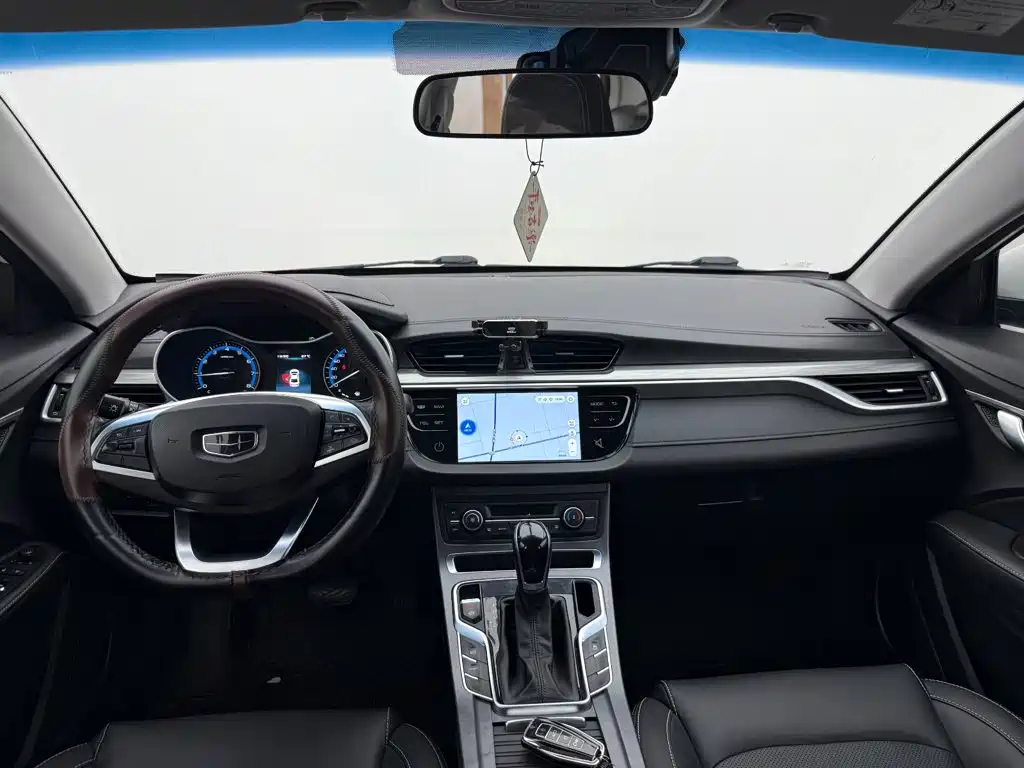 Geely Emgrand — миниатюра 6