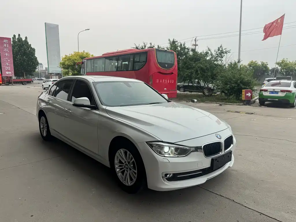 BMW 3 Series 3 2014 320Li Fashion