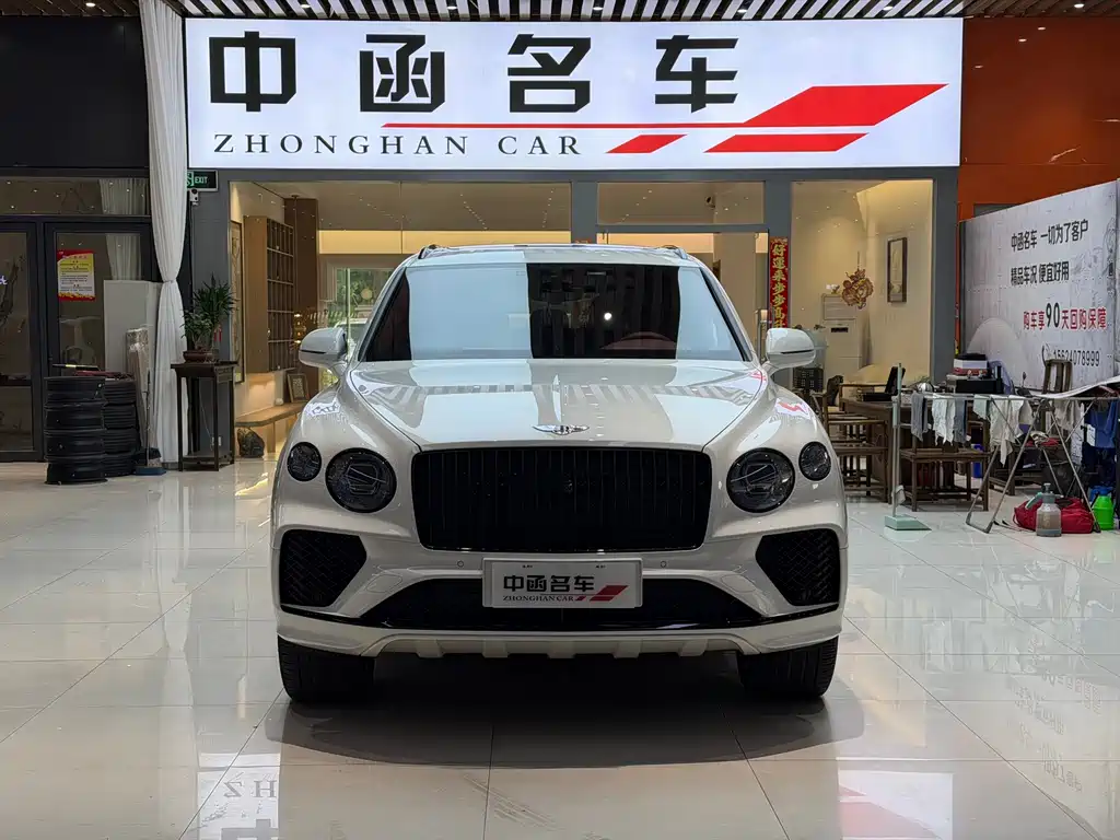 Bentley Bentayga — миниатюра 2