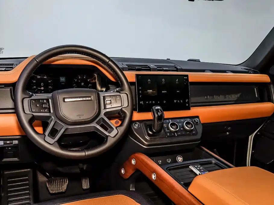 Land Rover Defender — миниатюра 22