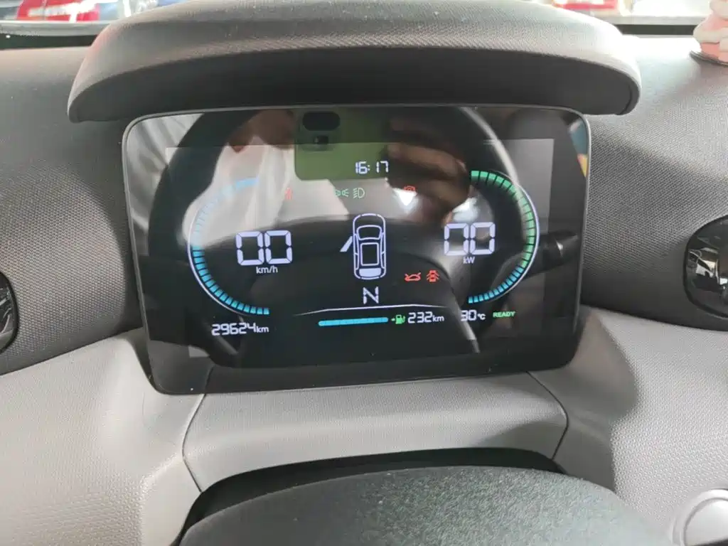 Leapmotor Leapmotor T03 — миниатюра 12
