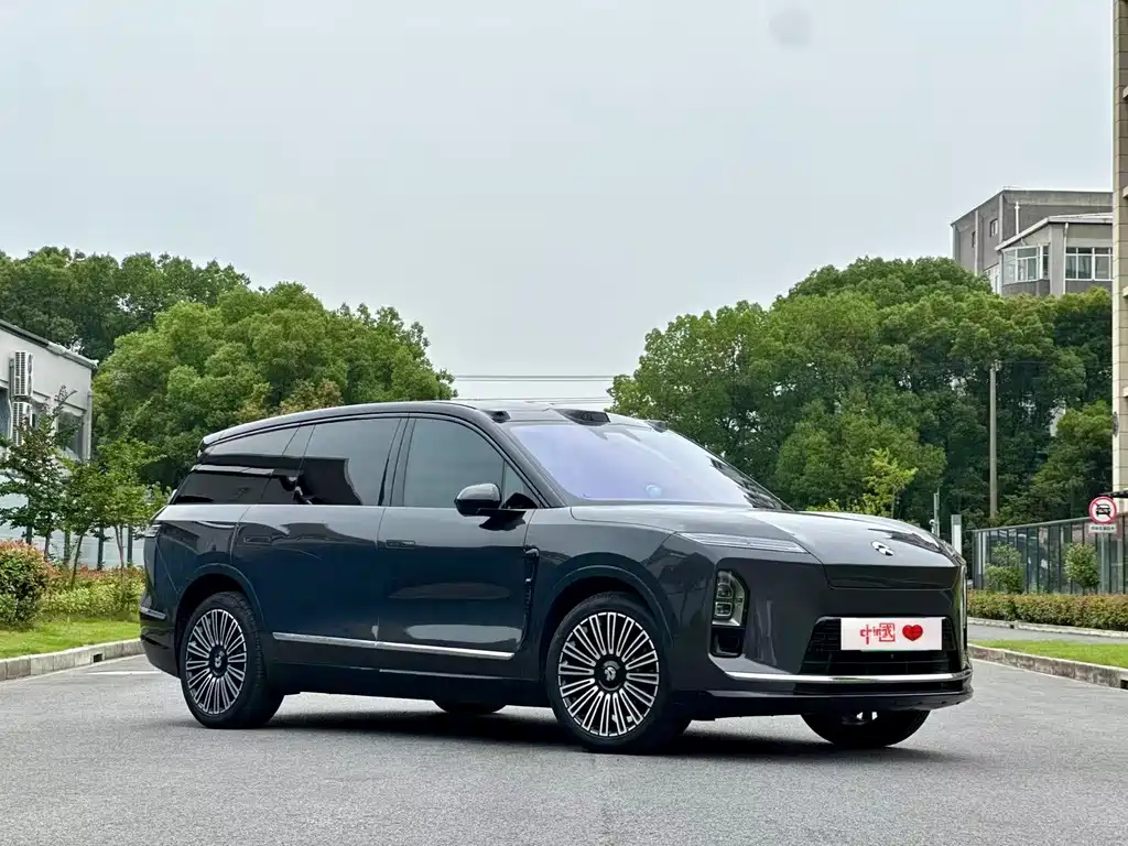 NIO ES8 2026 мест Executive Luxury