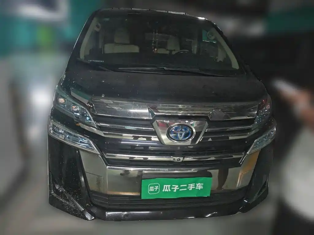 Toyota Vellfire — миниатюра 24