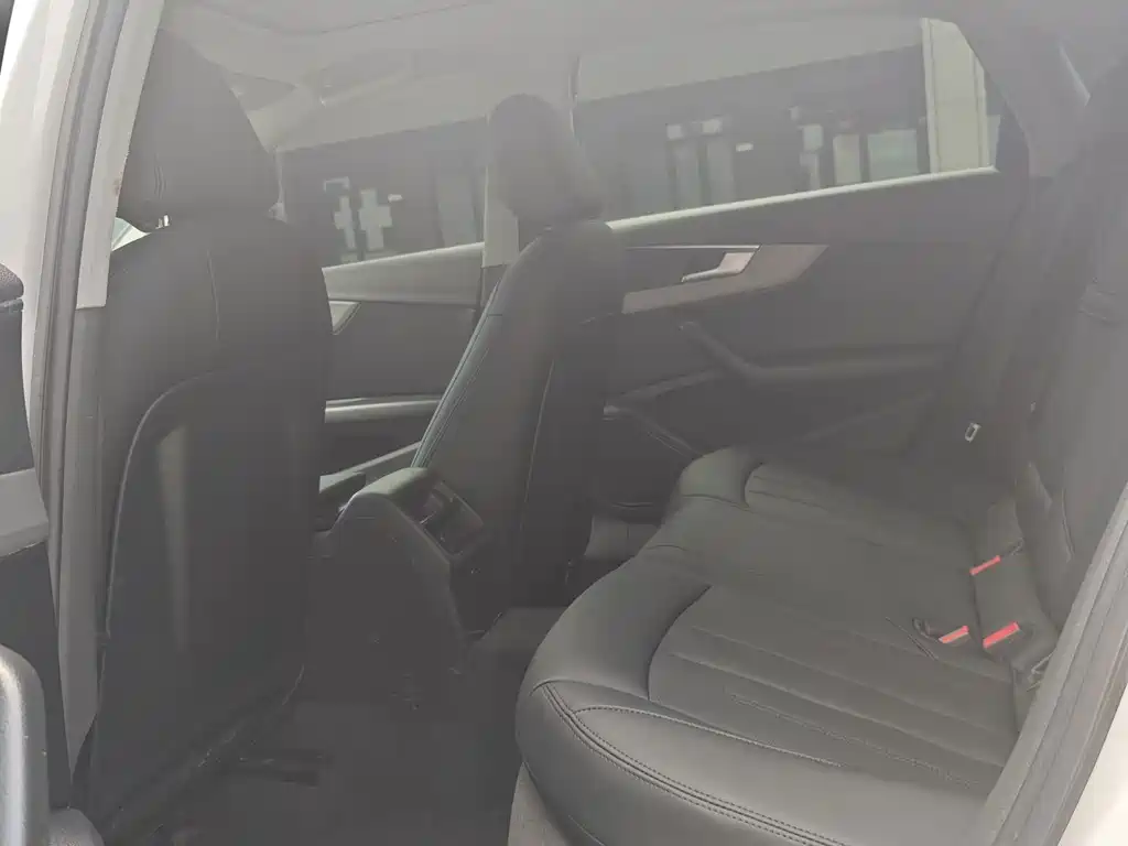 Audi A4L — миниатюра 6