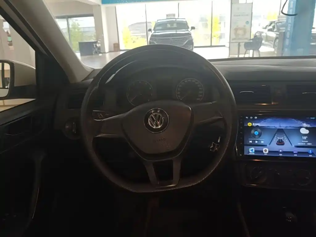 Volkswagen Santana — миниатюра 15