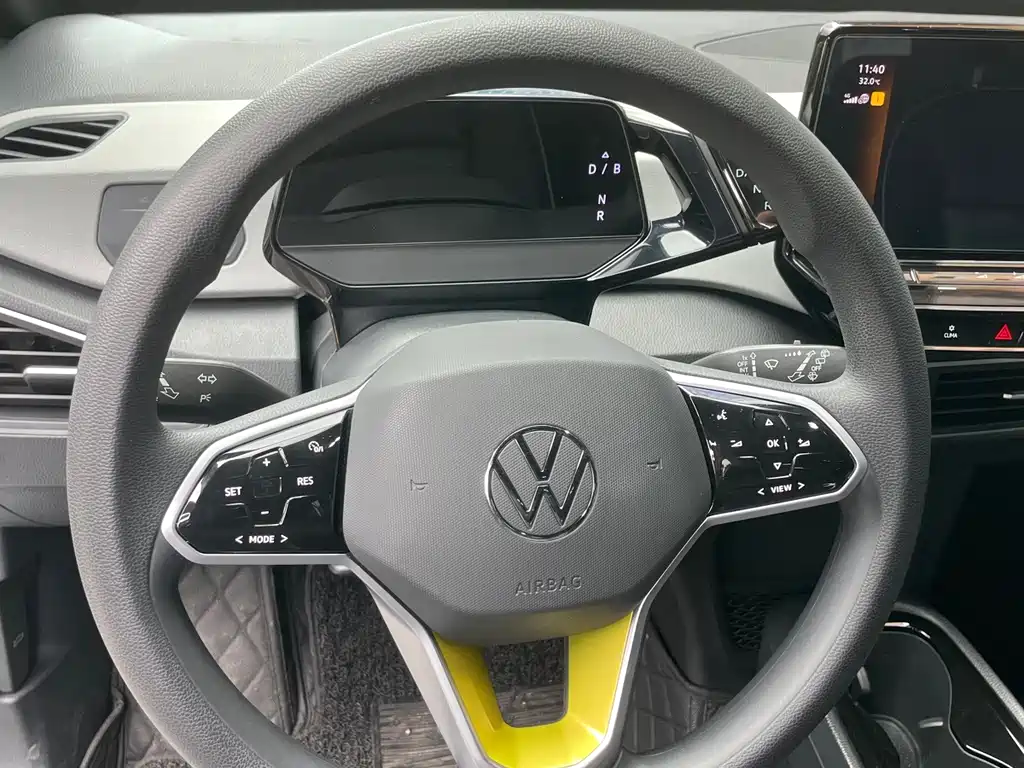 Volkswagen ID.3 — миниатюра 10