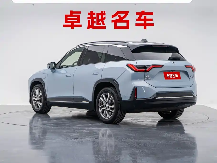 NIO ES6 — миниатюра 8