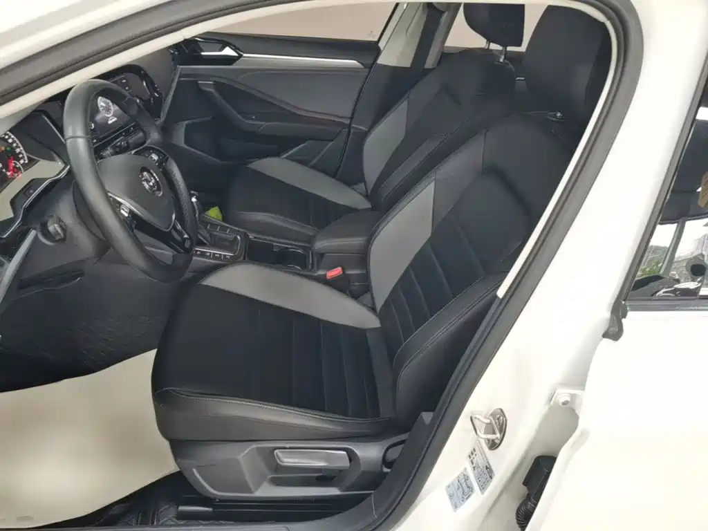 Volkswagen Sagitar — миниатюра 15