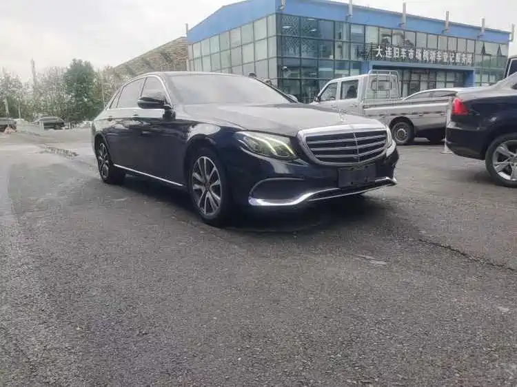 Mercedes-Benz E-Class — миниатюра 3